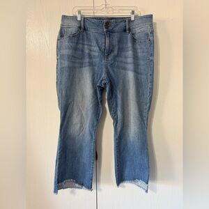 Cabi Jeans Women's Sz 18 Blue Hi Low Crop Raw Hem Distressed Stretch Denim Jeans